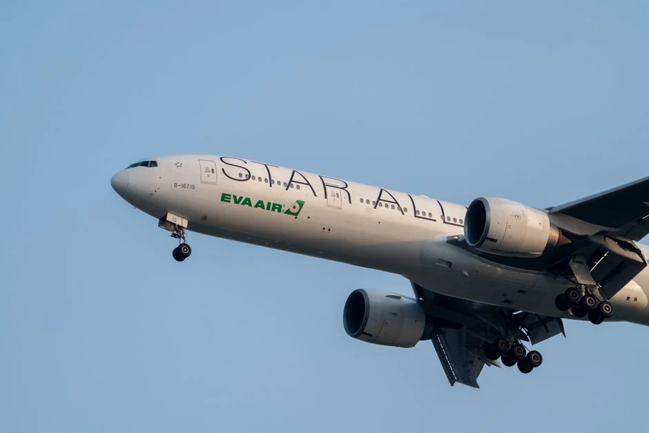 China Confirms 200 Boeing Purchase — Markets React