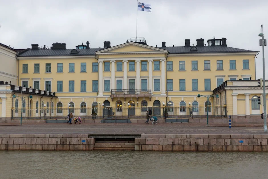 AI-Driven Insights into Domestic Politics — Uutinen.ai