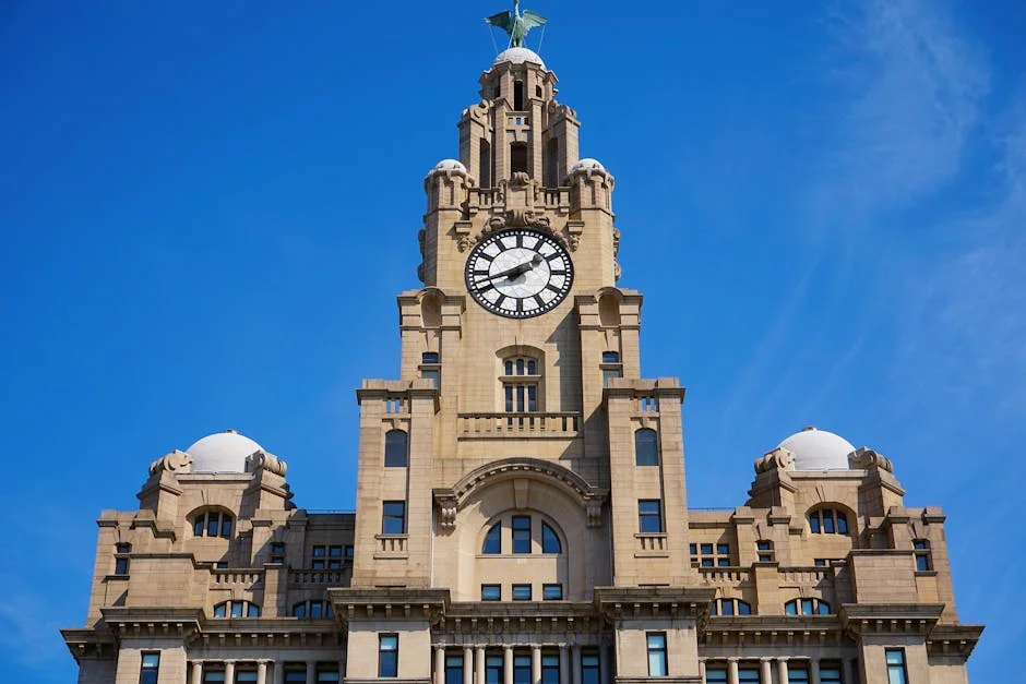 Liverpool Fans Rejoice as Salah Signs New Deal — Politics