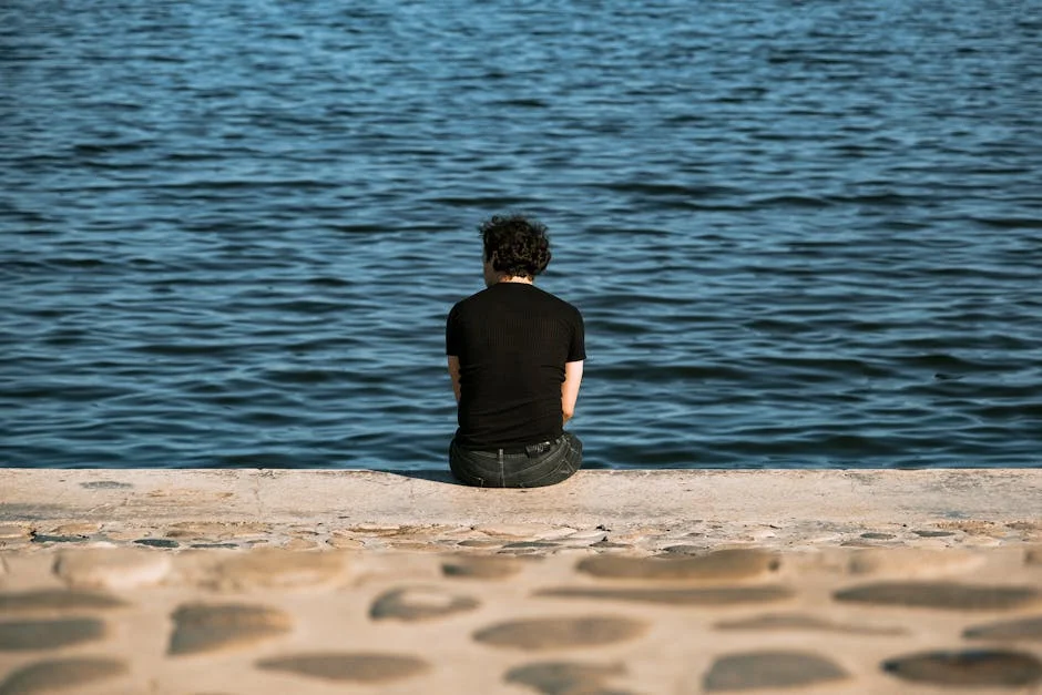 Loneliness Epidemic Exposes Britain's Nuclear Family Economic Fault Lines