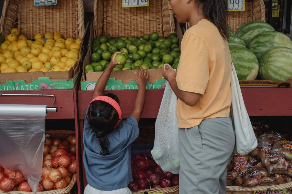 R1 000 Now Buys Far Less Groceries in South Africa Than Five Years Ago — Economy Business