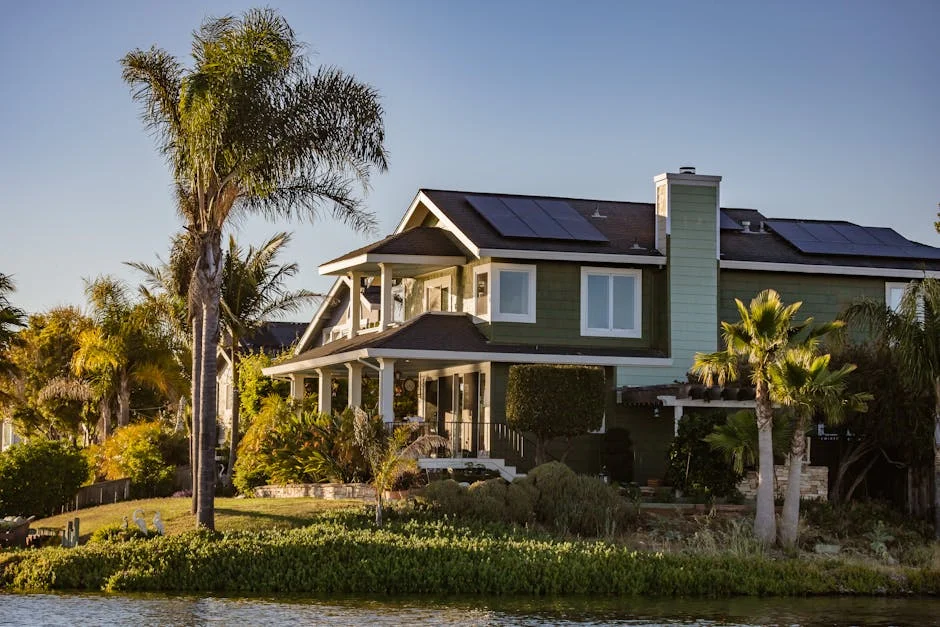 Solar Sales Surge as UK Households Seek Energy Cost Relief